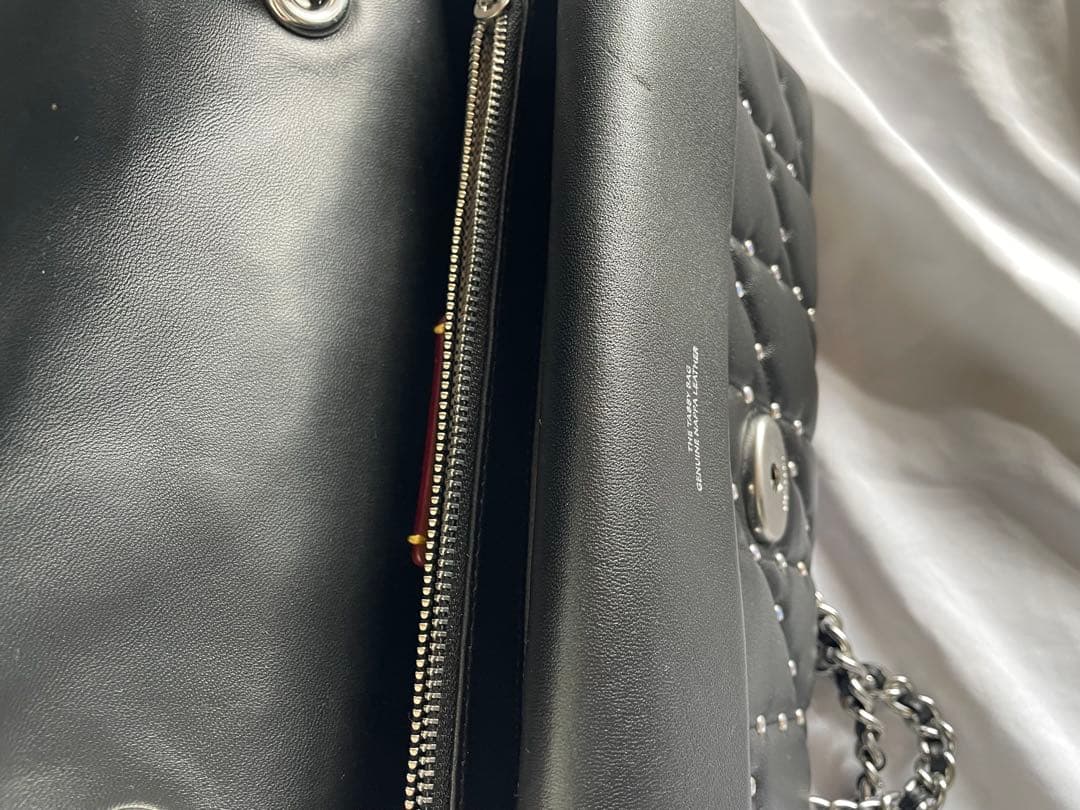 コーチ　タビー ショルダー 26ピロー キルティング クリスタル リベット