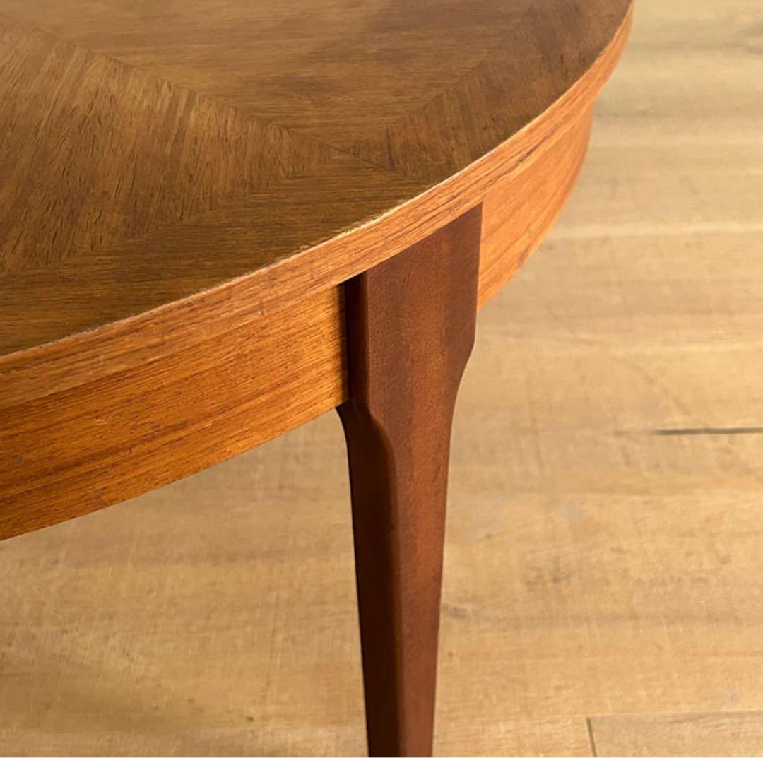 ラウンドコーヒーテーブル