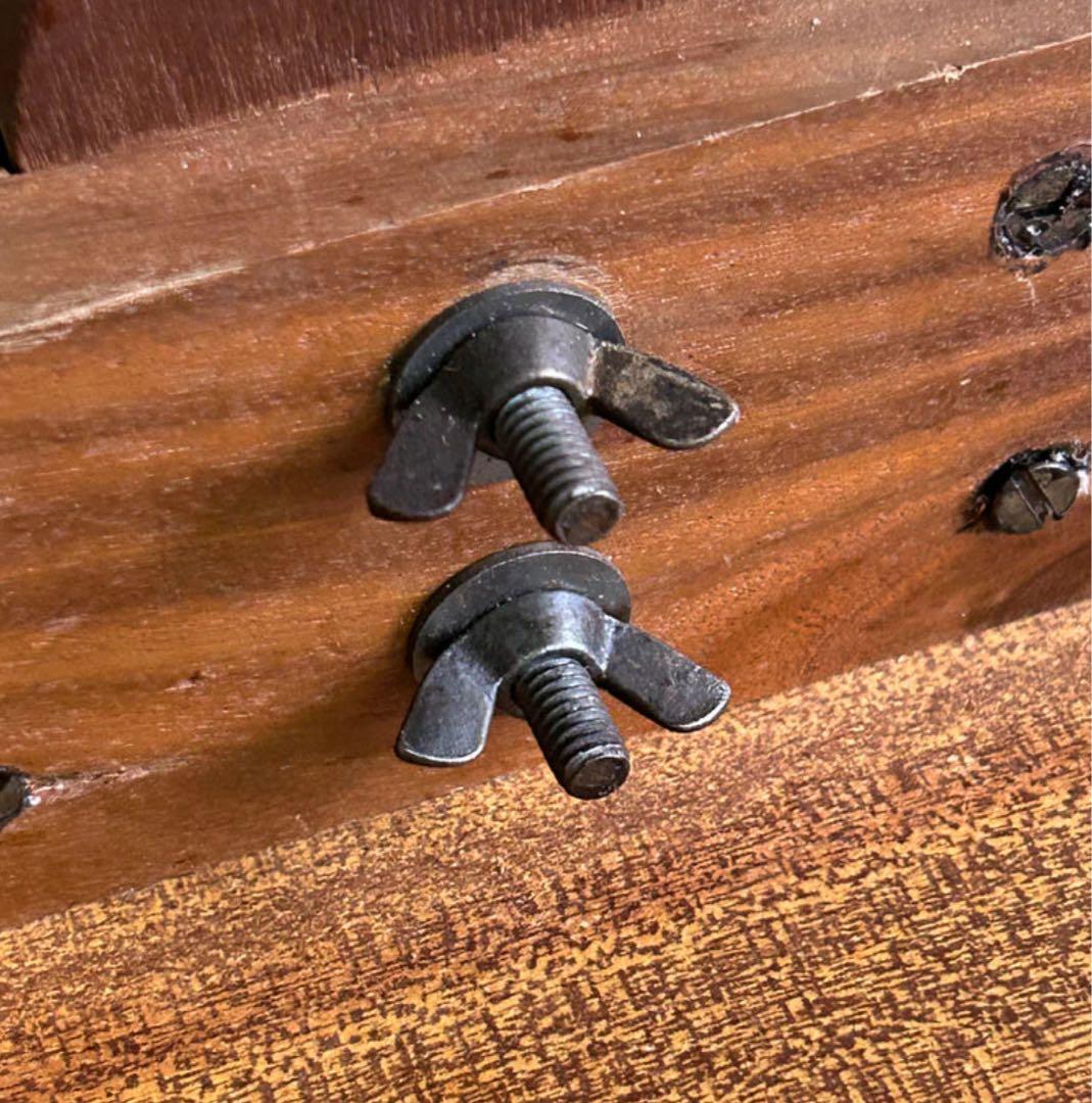 ラウンドコーヒーテーブル