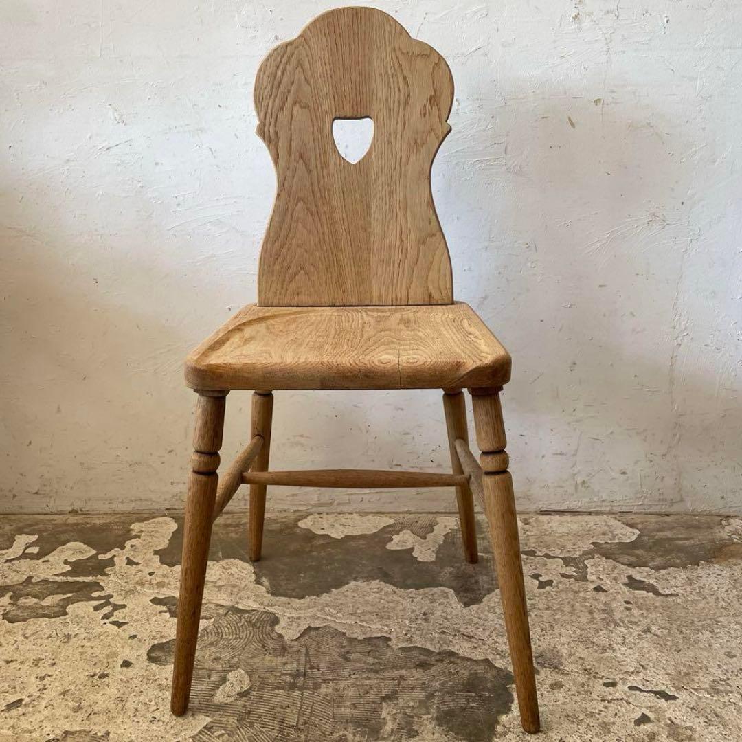 木製クラシックダイニングチェア2種類