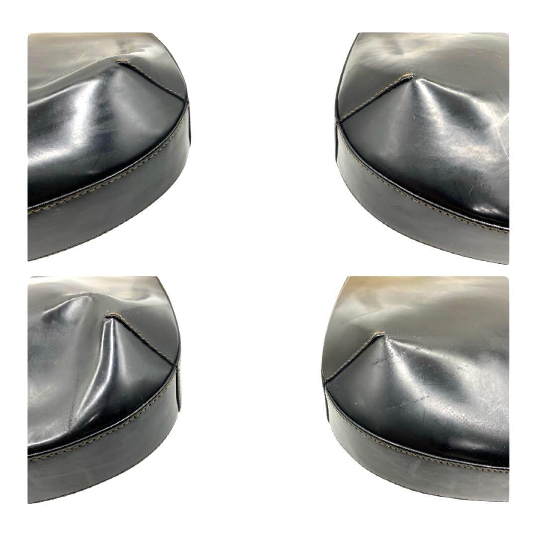 サルヴァトーレフェラガモ ガンチーニ エナメルグラデーションワンショルダーバッグ