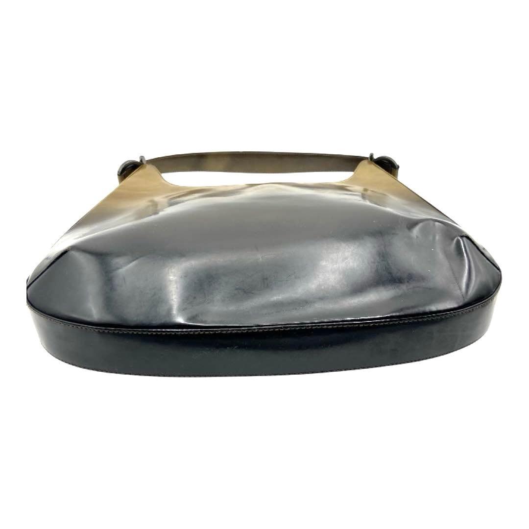 サルヴァトーレフェラガモ ガンチーニ エナメルグラデーションワンショルダーバッグ