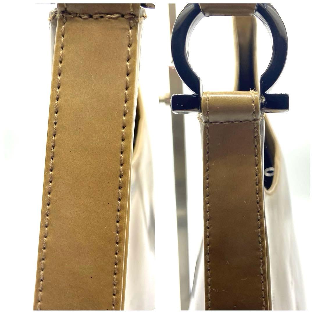 サルヴァトーレフェラガモ ガンチーニ エナメルグラデーションワンショルダーバッグ