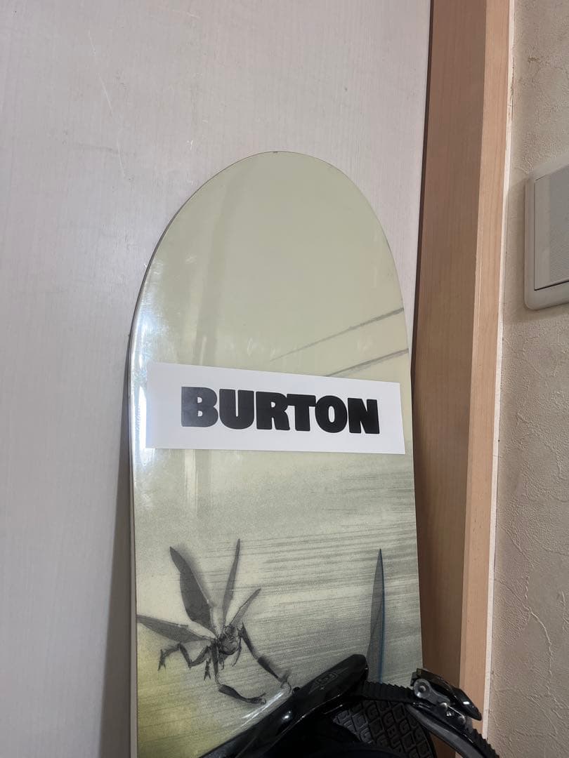キッズ、小中学生！転びにくく安全に滑れるBURTON スノーボードセット！