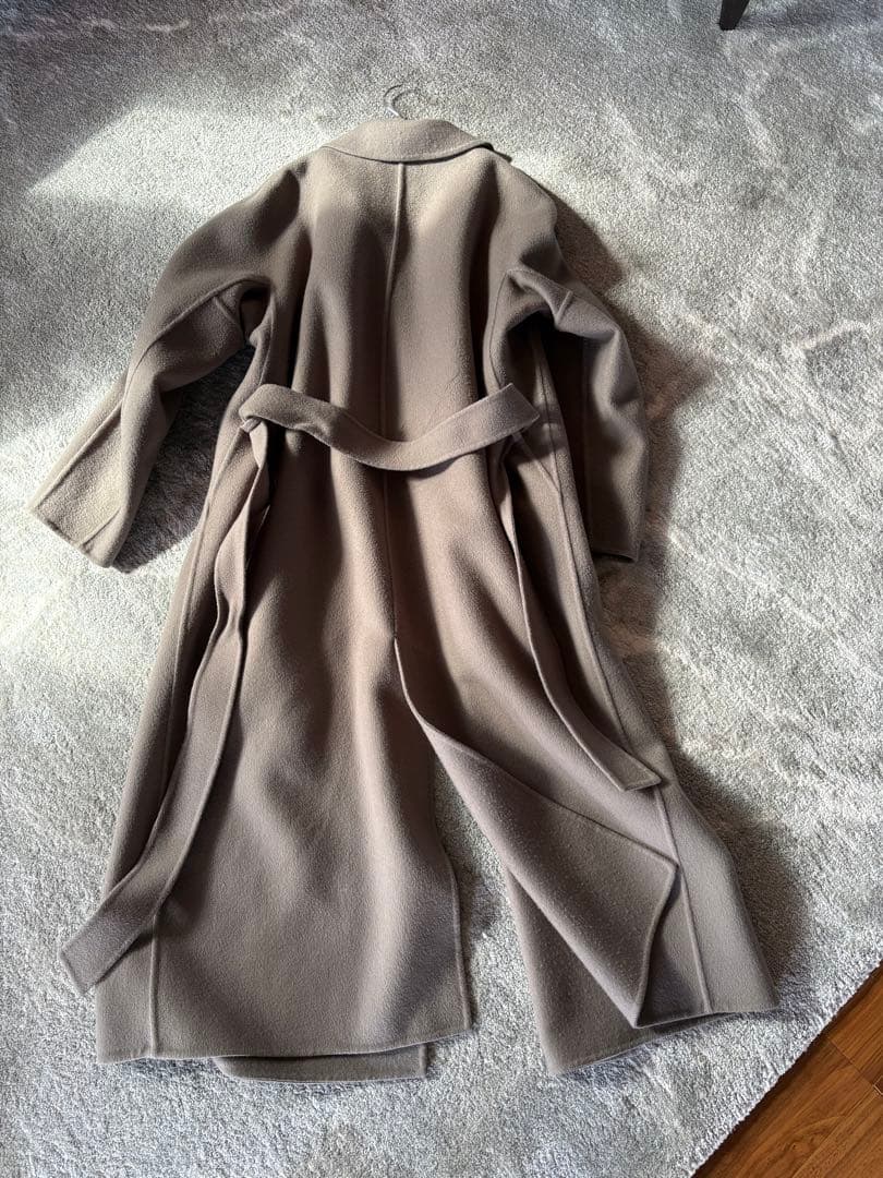 BEIGE, ロングコート＊　ウール100% キュプラ裏地