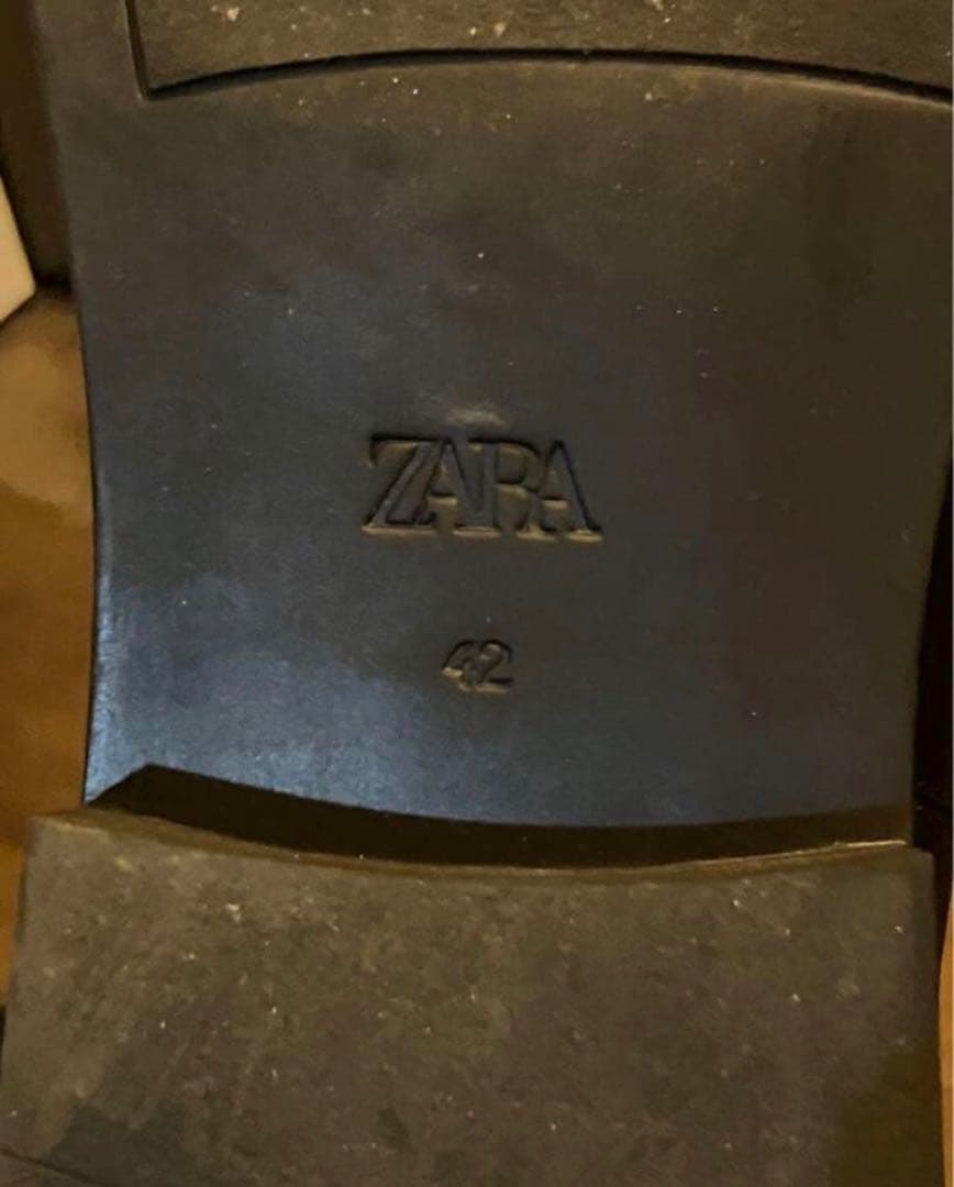 ZARA ザラ ウェルトディテール レザー サイドゴアブーツ