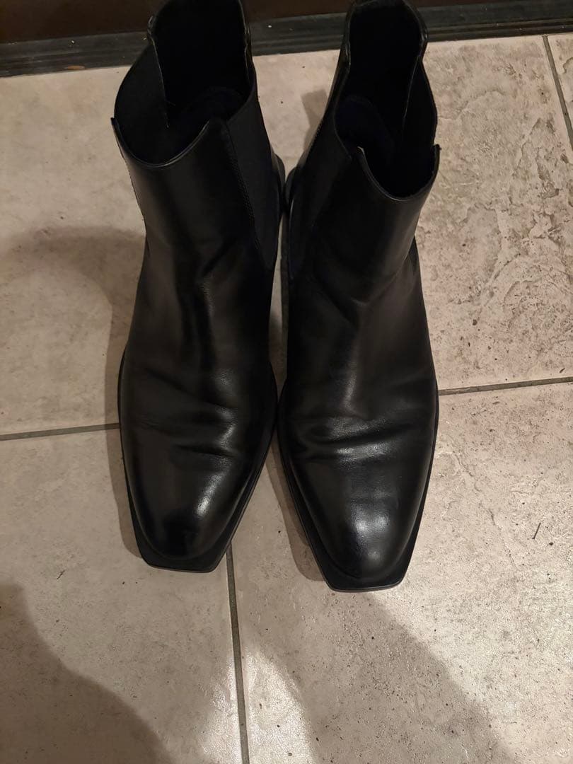 ZARA ザラ ウェルトディテール レザー サイドゴアブーツ