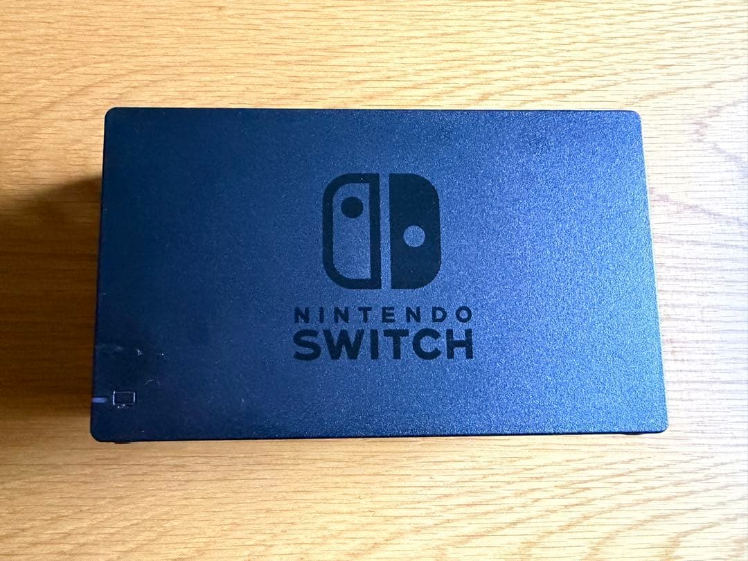 イ*】様 NintendoSwitch本体フルセット+コントローラー、おまけリン