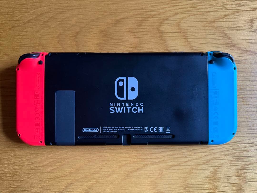 イ*】様 NintendoSwitch本体フルセット+コントローラー、おまけリン