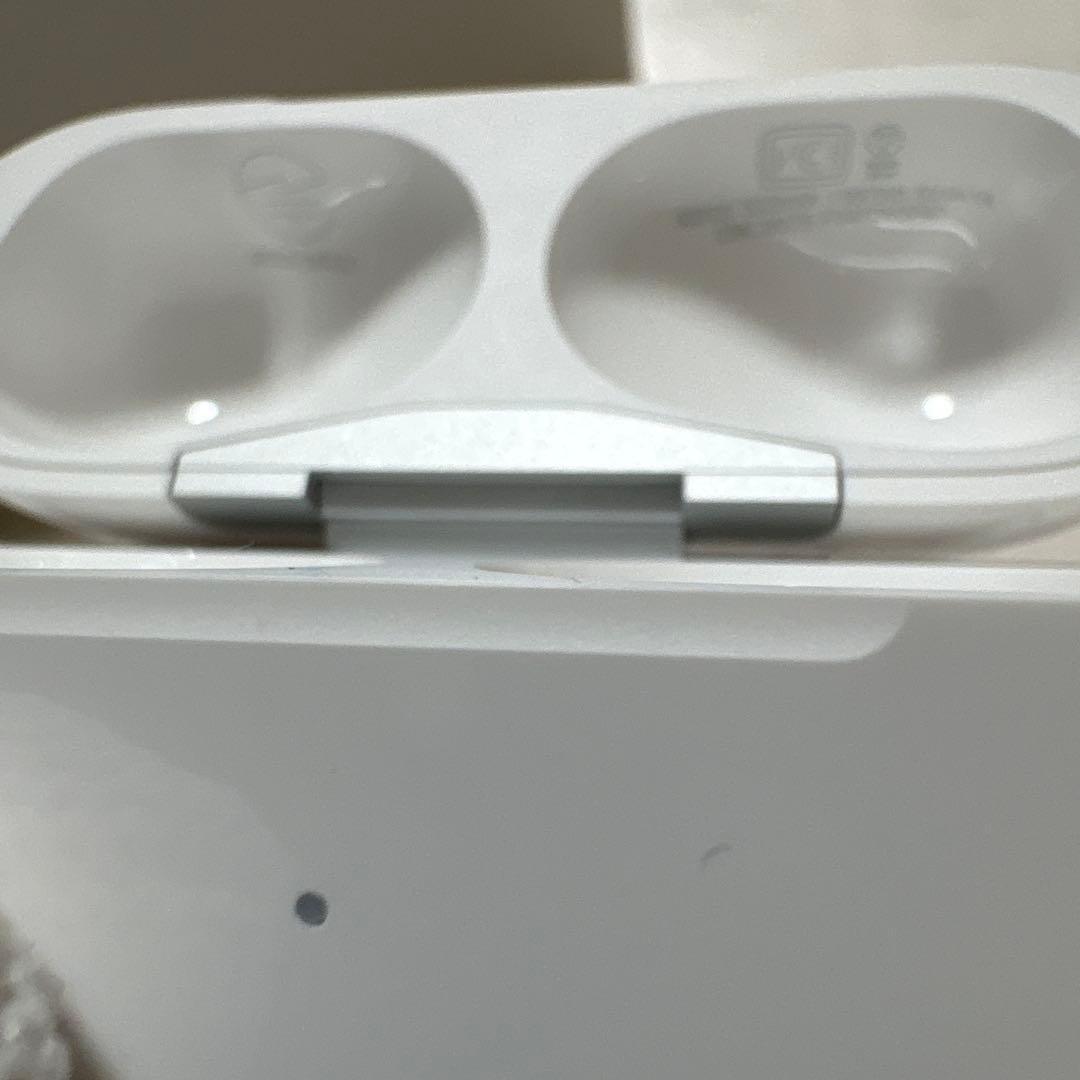 【未使用】Apple AirPods Pro 2（第2世代） ライトニング