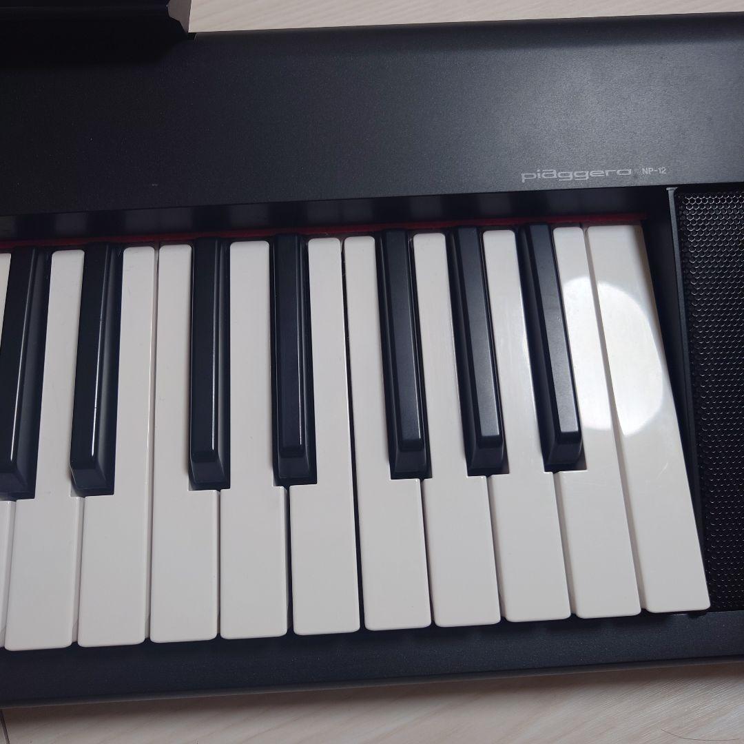 ヤマハ　電子キーボード　NP-12 黒