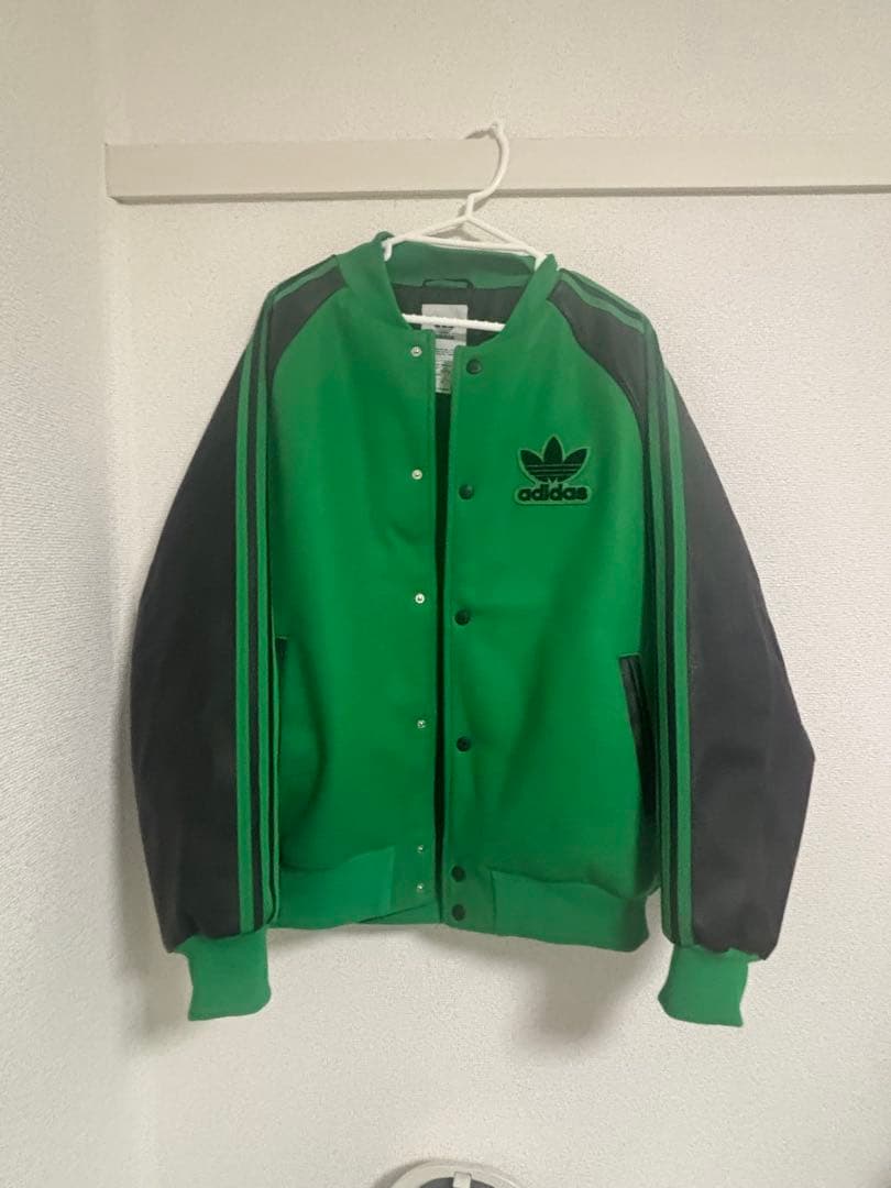 adidas スタジャン　グリーン