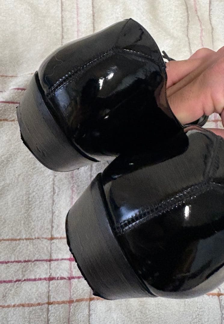 SAINT LAURENT PARIS\"パテントレザーダービーシューズ\"