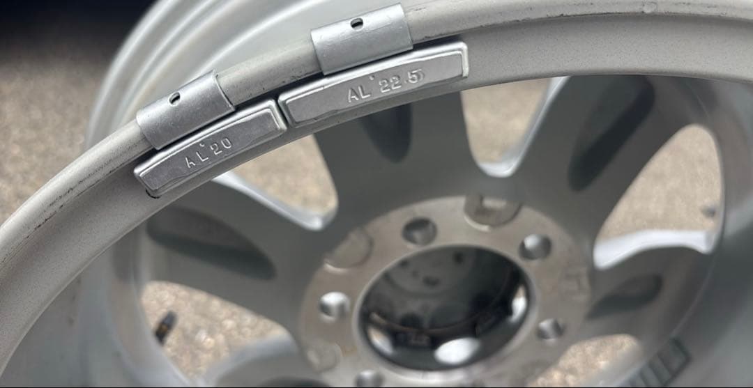 ランドクルーザー プラド 150 後期17in ホイール 4本セット 純正