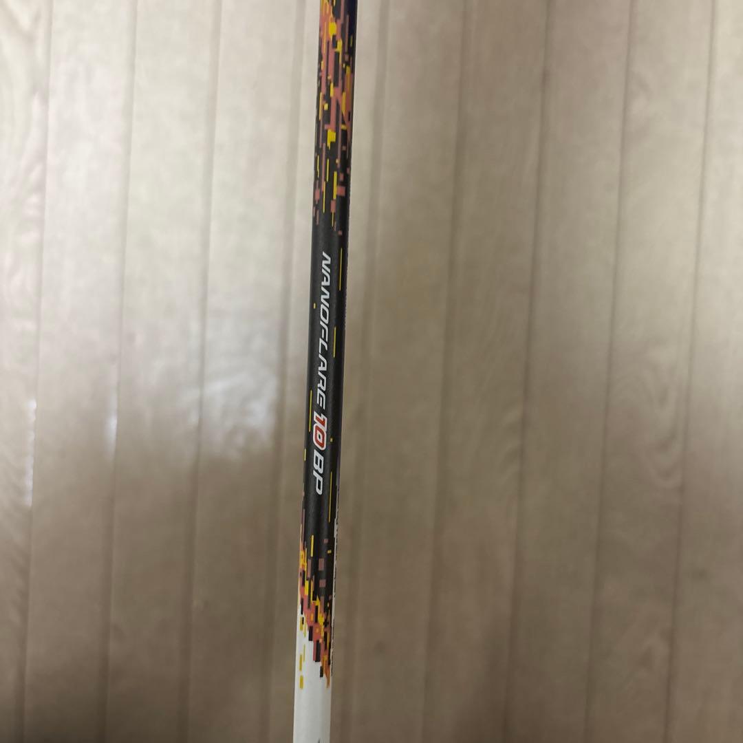 ナノフレア10 DP バドミントンラケット 4U