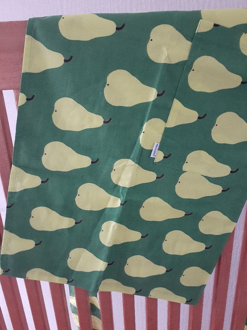 マリメッコ　パーリナ　エプロン　グリーン