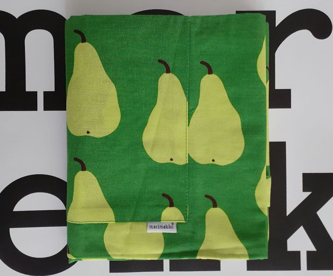 マリメッコ　パーリナ　エプロン　グリーン