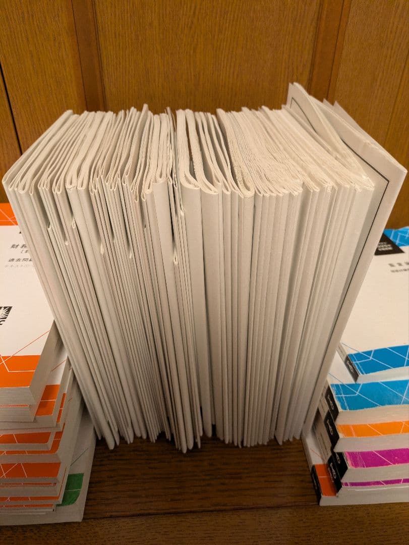 TAC公認会計士講座2025年目標 テキスト、トレーニングなど