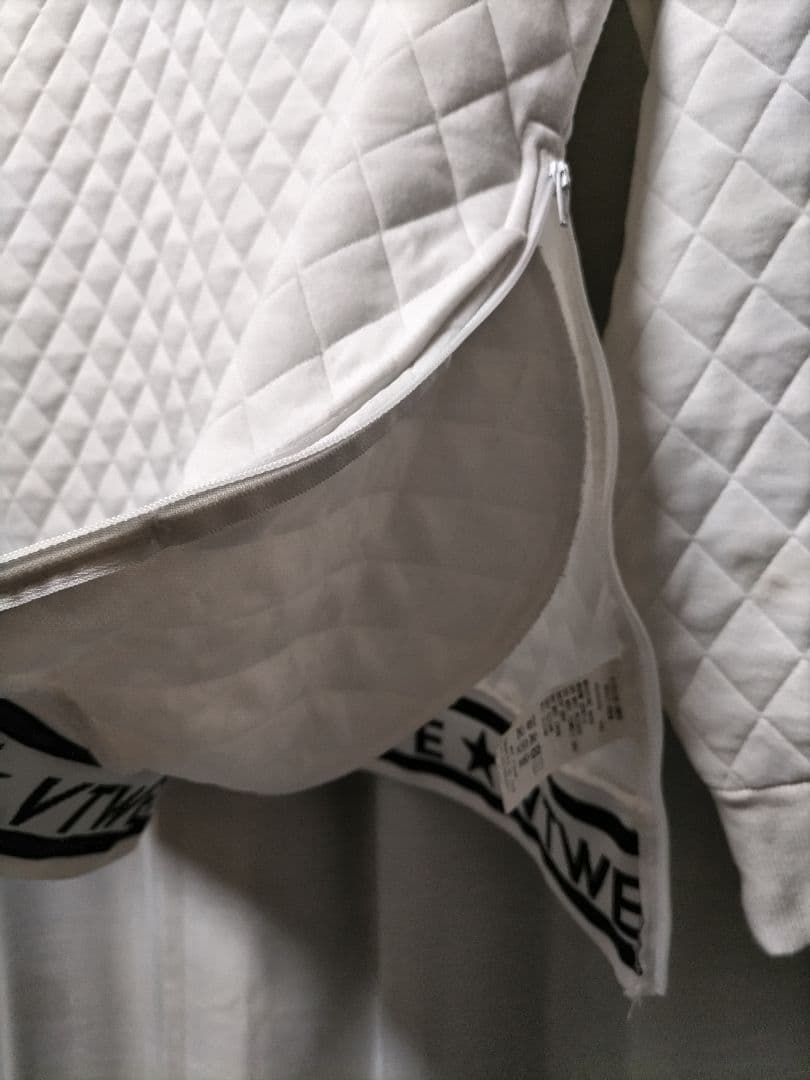 V12 キルティング　スウェット　トレーナー