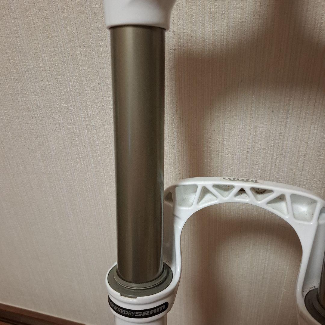 ロックショックス　レベレーション