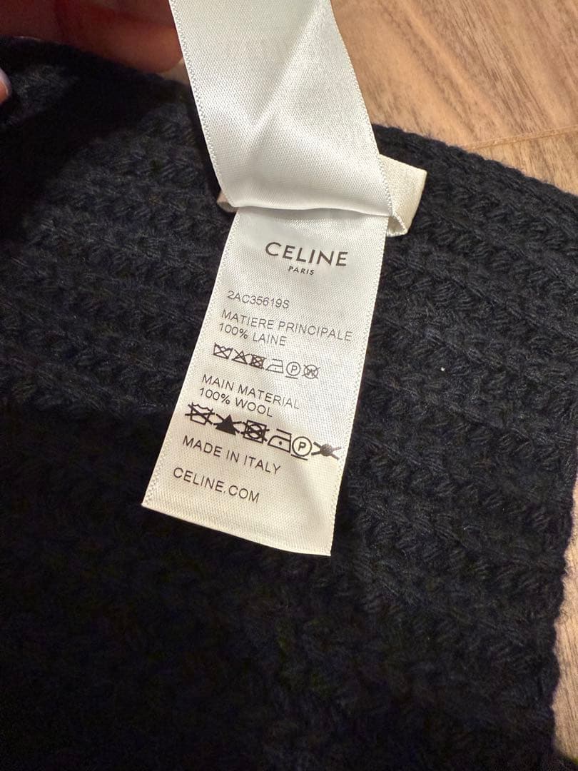 セリーヌ マフラー