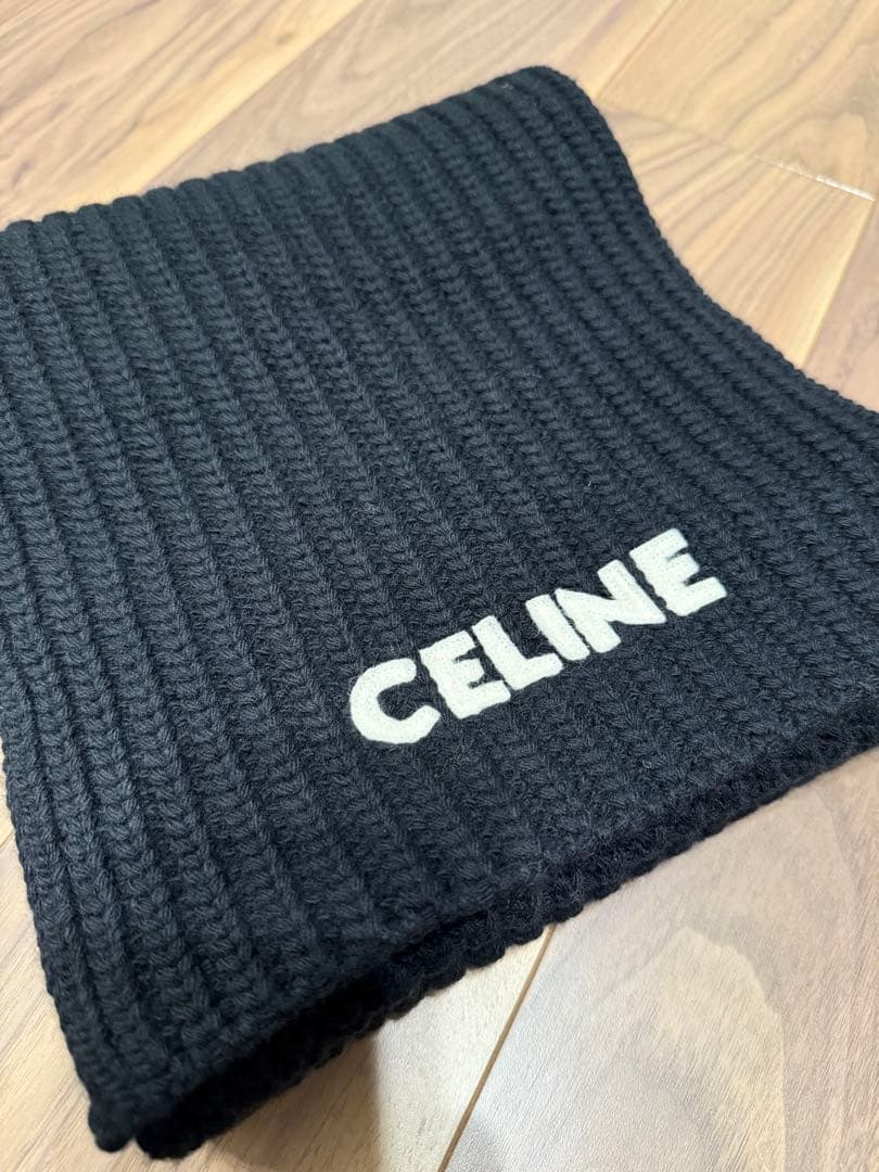 セリーヌ マフラー