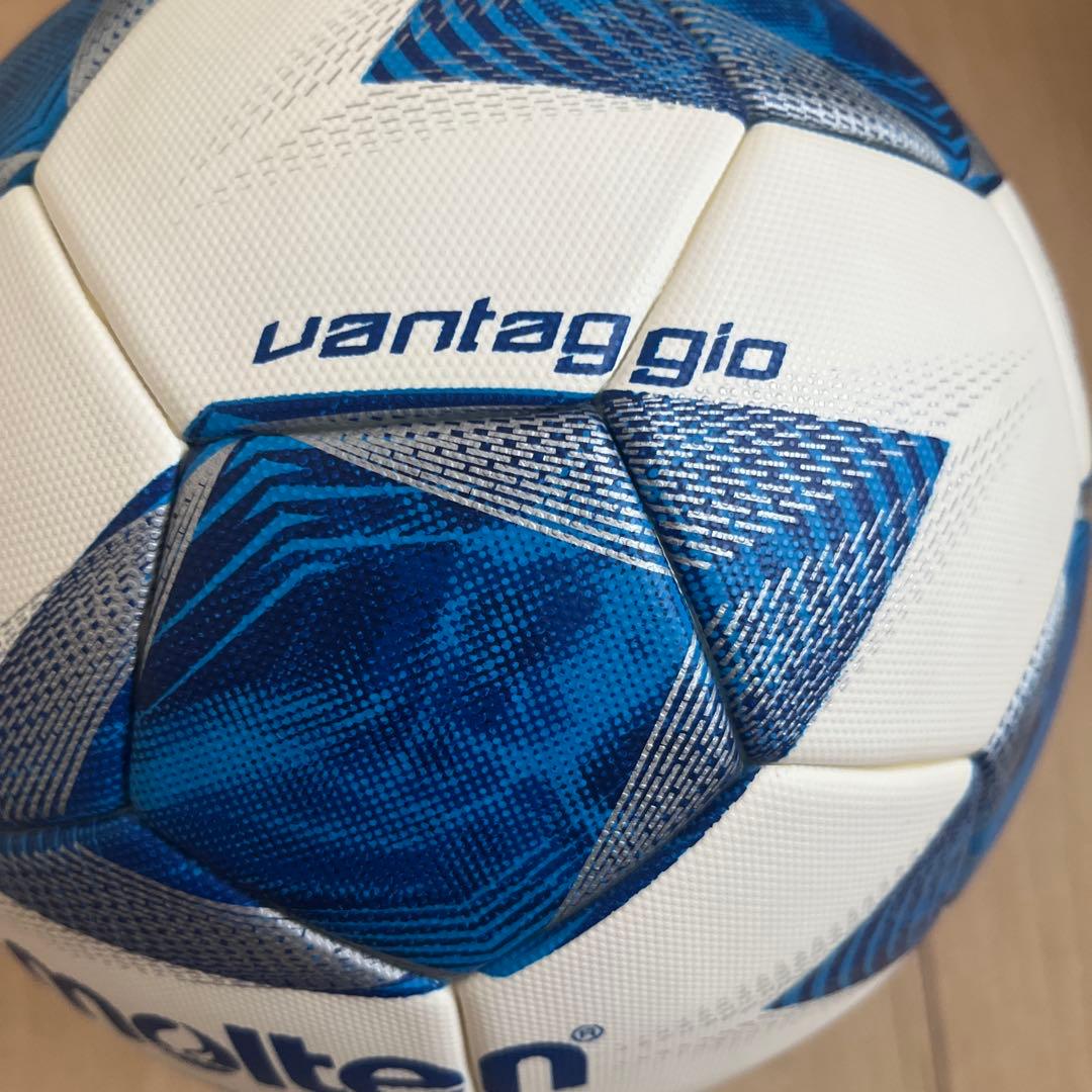 モルテンサッカーボール４号　新品　5000