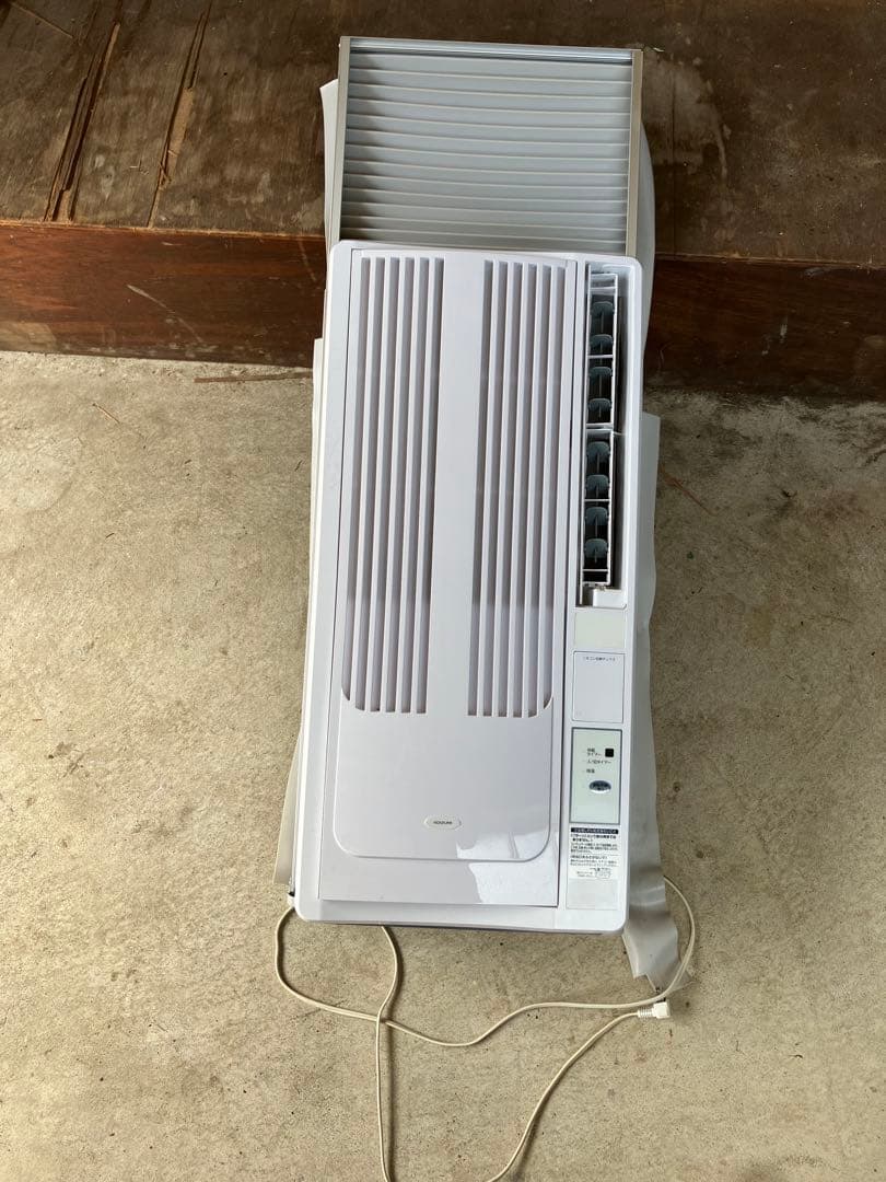 コイズミ 窓用エアコン 4.5~7畳用 リモコン付き KAW-1622 【美品】