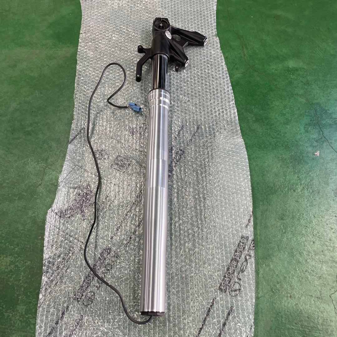 フロントフォーク　1本　カワサキ　H2SX 右側　SEグレード