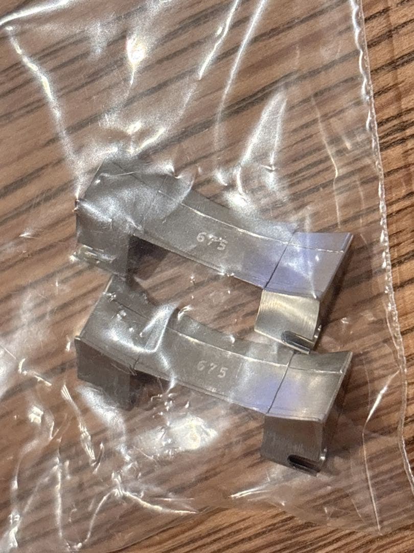 【未使用純正品】TUDOR ステンレススチール 金属ベルト　ブルー保護シール付