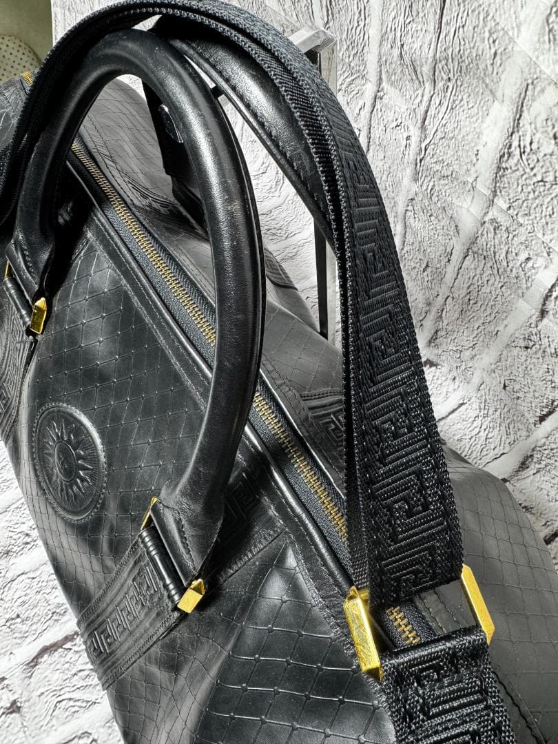 ヴェルサーチ　2way ボストンバック　太陽神 　ｗ4625-1014-③-③