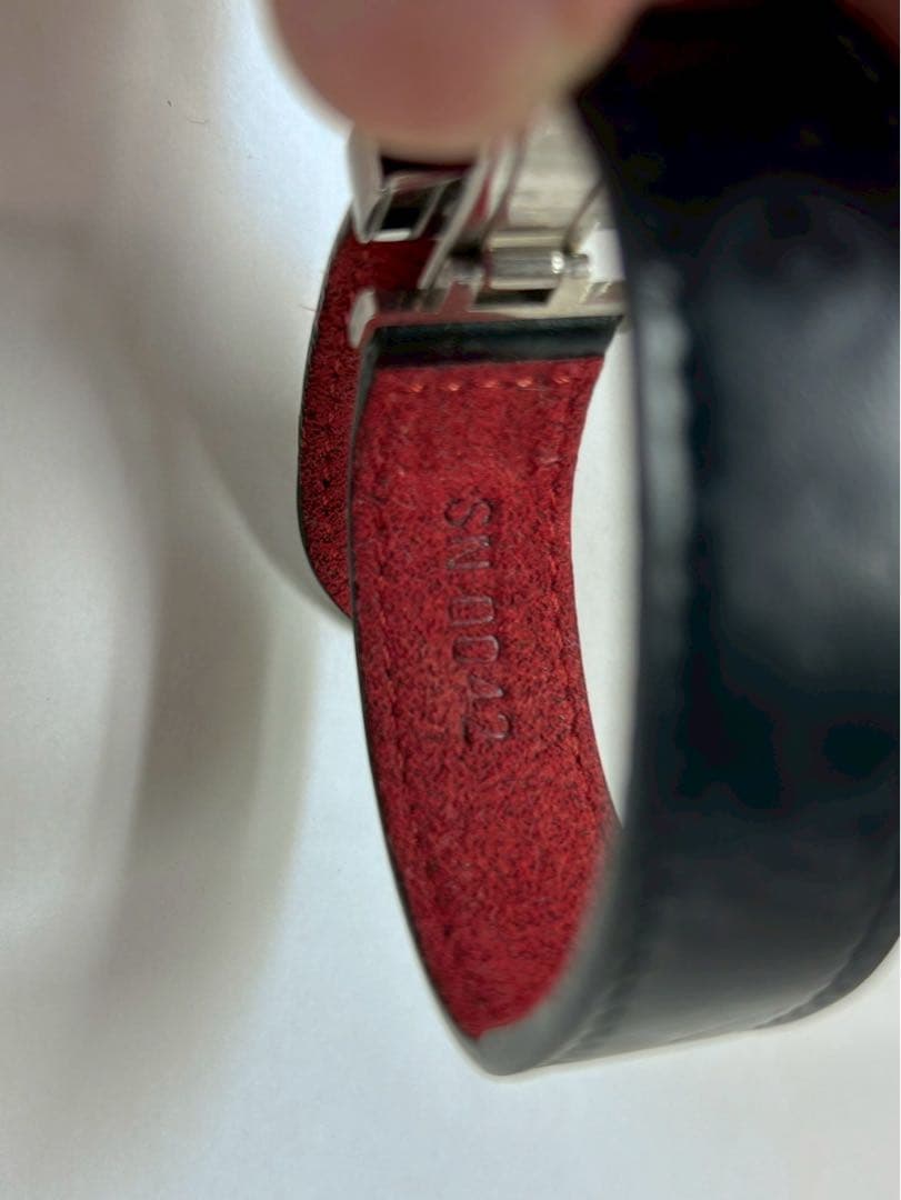 Louis Vuitton バングル 黒 ヴィトン