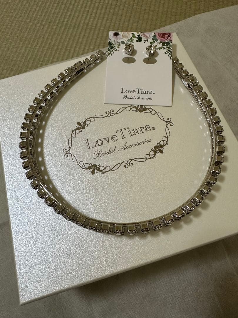 LoveTiara クリスタルヘッドドレス　ピアスセット