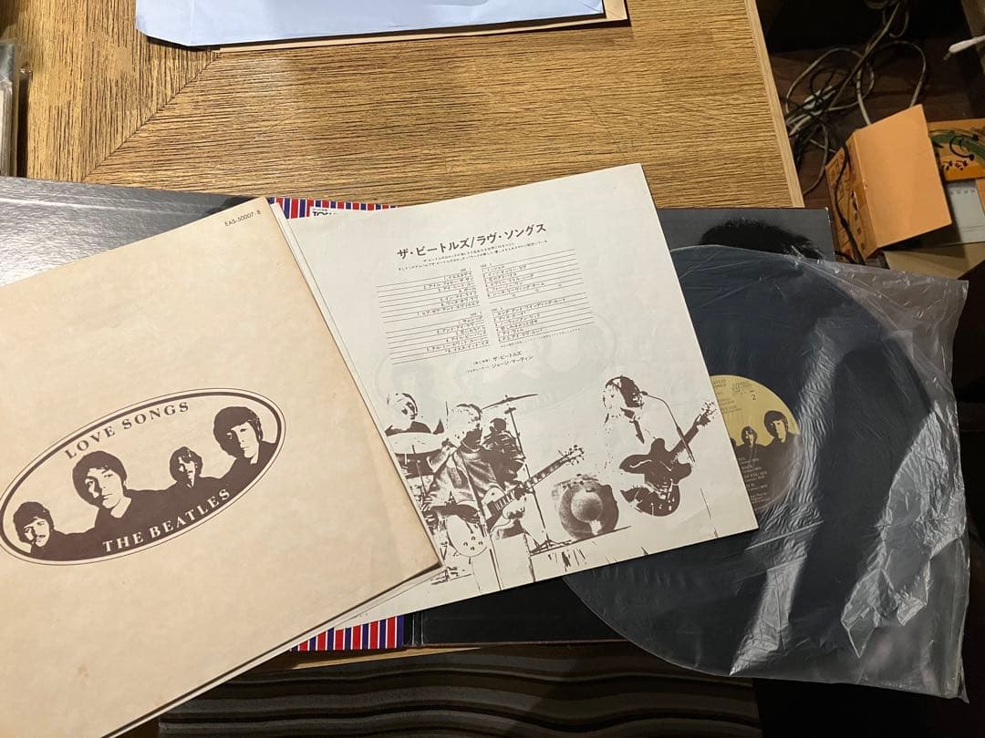 THE BEATLESSレコード