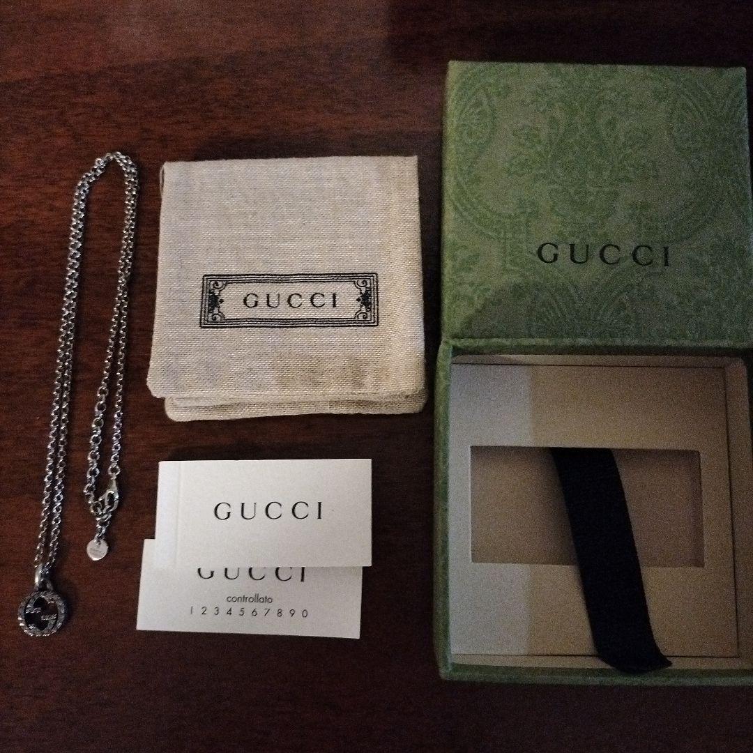 GUCCI シルバーネックレス GGロゴ