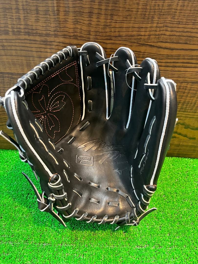 新品未使用　ミズノプロ　硬式用　高橋宏斗モデル　スピードレボ