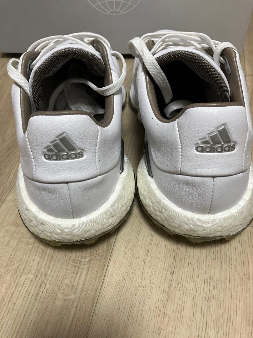 アディダスゴルフシューズ ツアー360 22 boost