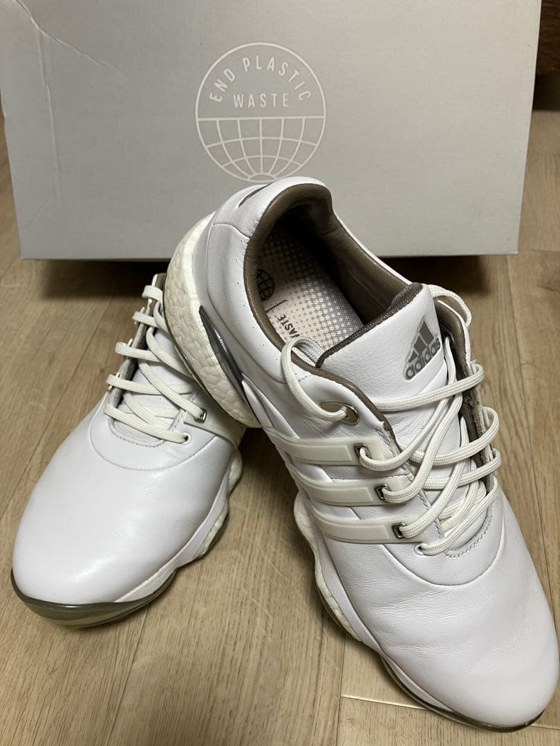 アディダスゴルフシューズ ツアー360 22 boost