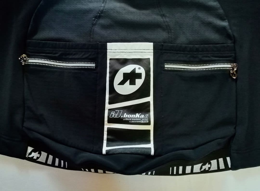 秋必需アソス　気候変化対応　bonKa　サイズＳ　様々な気候からしっかり体を守る