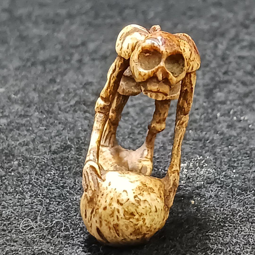 X115-7 江戸期 魂骸骨根付 ガイコツ 根付 提物　ひ