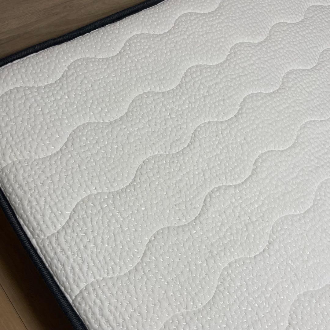 お値下げ！【美品】NELLマットレス　セミダブル