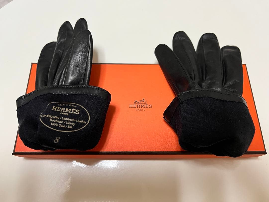エルメス　レザー手袋 黒 金具付き
