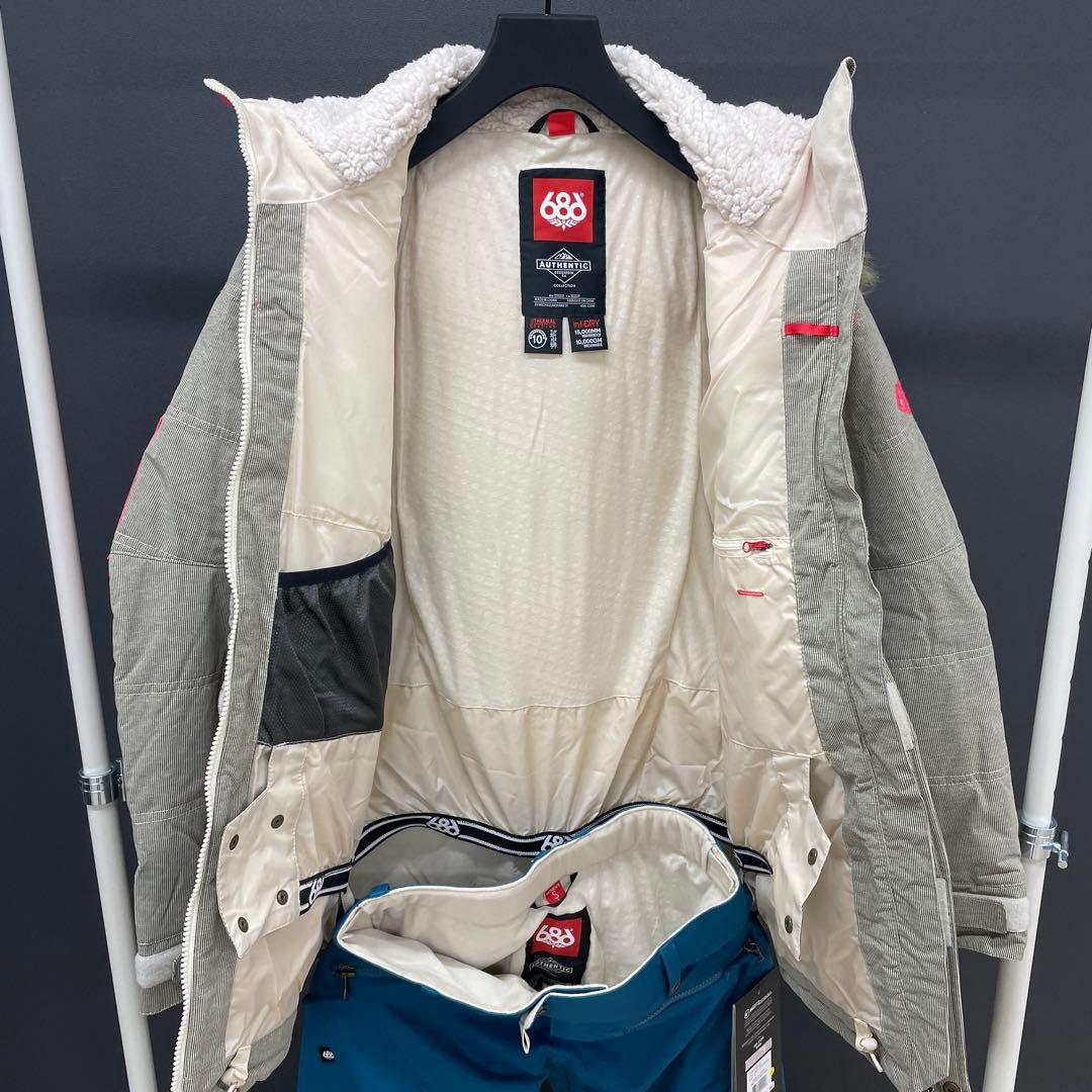 新品未使用 スノボ 686 スノーボードウェア 上下セット 女性用 S