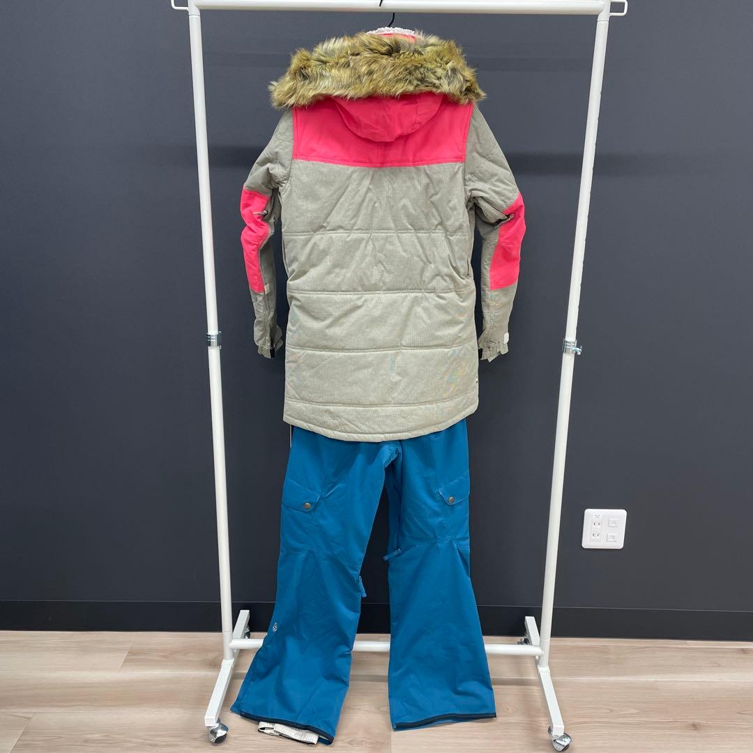 新品未使用 スノボ 686 スノーボードウェア 上下セット 女性用 S
