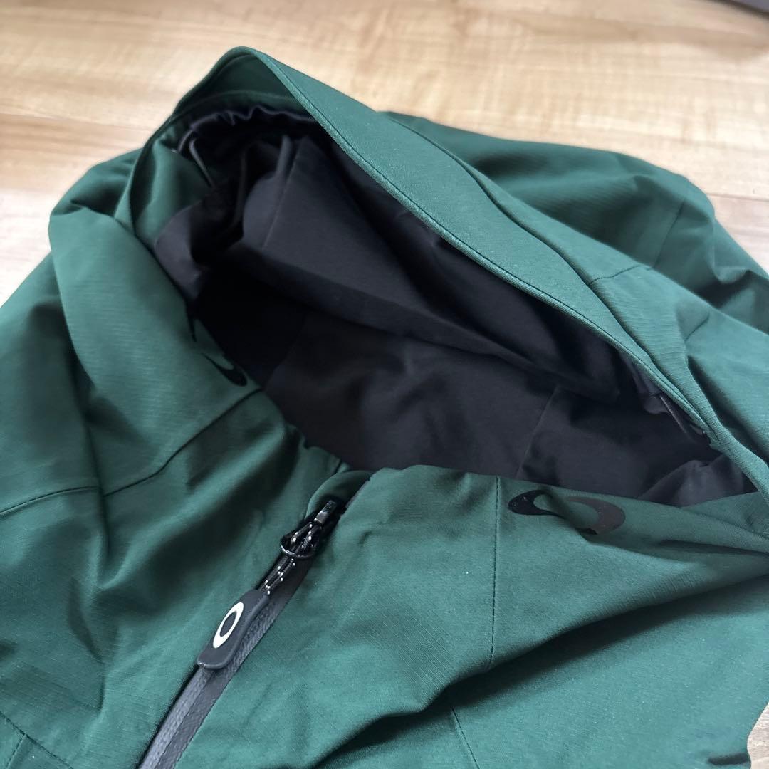 新品　オークリー　ウィメンズ　スノーボード　スキー　ジャケット　グリーン　S