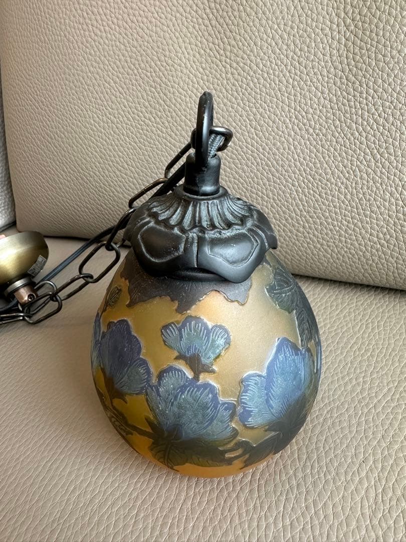 アール・ヌーヴォー風ペンダントライト