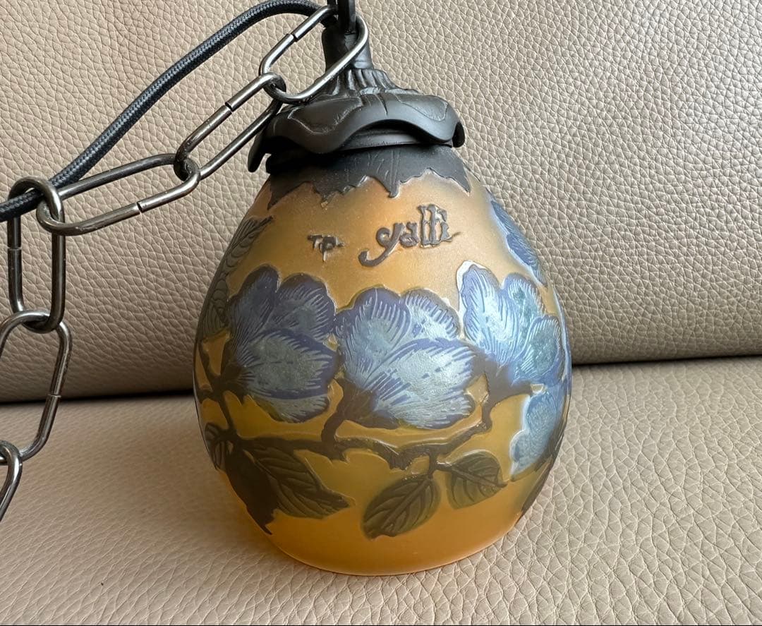 アール・ヌーヴォー風ペンダントライト