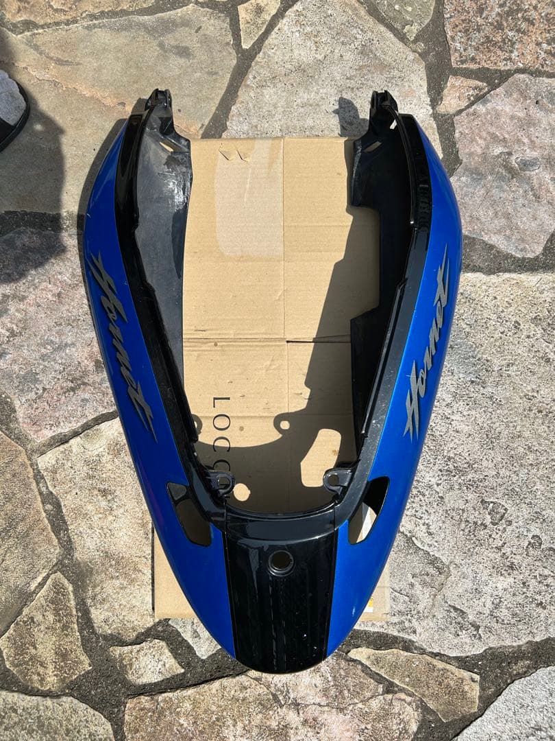 ホーネット250DX用　純正青黒シートカウル