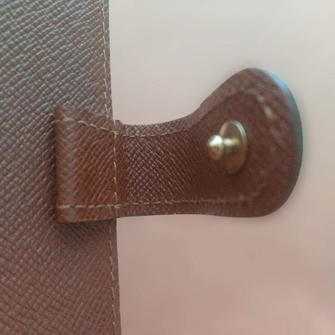 ルイヴィトン 手帳カバー