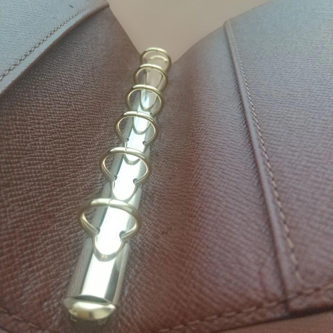 ルイヴィトン 手帳カバー